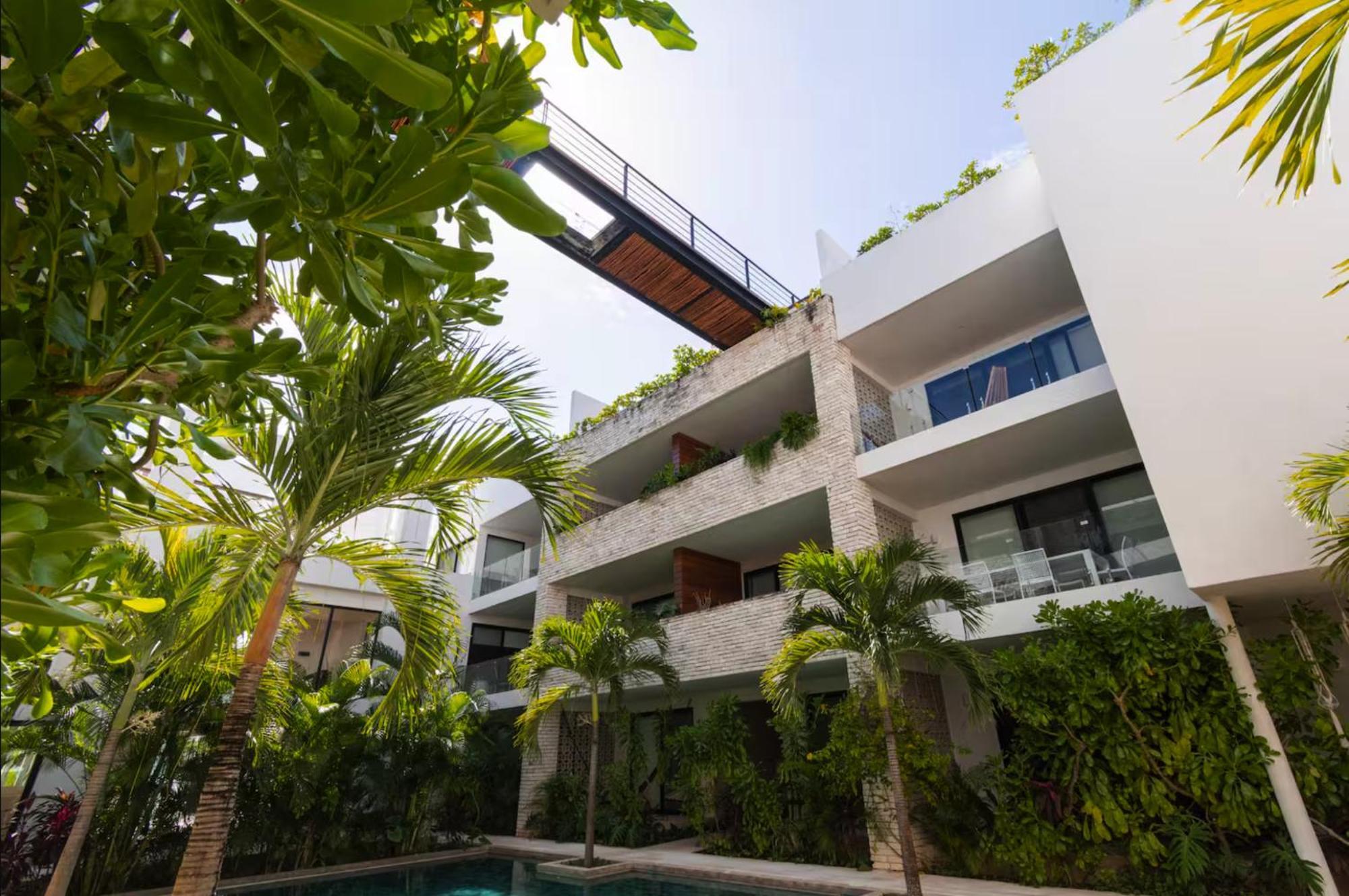 Spacious For 10 Great Amenities Apartment *